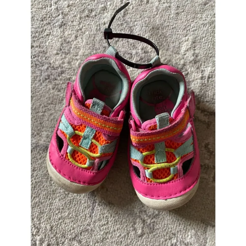 Stride Rite closed toe